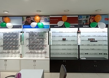 Titan-eyeplus-Opticals-Silchar-Assam-3