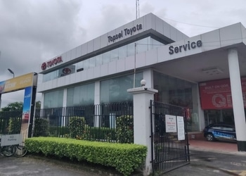 Topsel-toyota-Car-dealer-Pradhan-nagar-siliguri-West-bengal-1