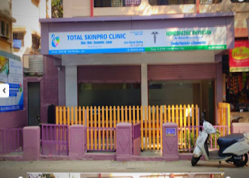 Total-skinpro-clinic-Dermatologist-doctors-Swargate-pune-Maharashtra-2