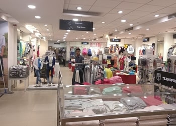 Trends-Clothing-stores-Basanti-colony-rourkela-Odisha-3