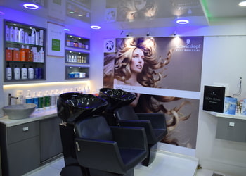 Trends-the-salon-Beauty-parlour-Hingna-nagpur-Maharashtra-2