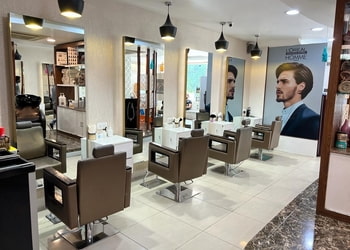 Tress-lounge-Beauty-parlour-Model-town-karnal-Haryana-2