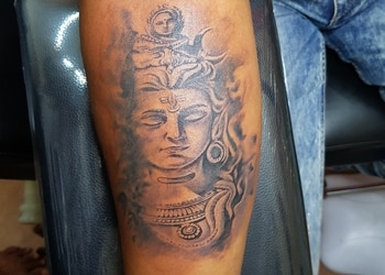 Tribal-tattoo-Tattoo-shops-Bannimantap-mysore-Karnataka-3