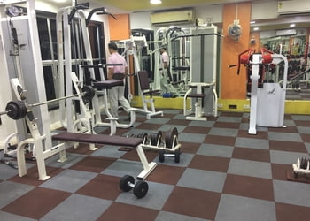 Urcare-gym-Gym-Mulund-mumbai-Maharashtra-3