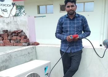 Ustad-services-Air-conditioning-services-Meerut-Uttar-pradesh-3