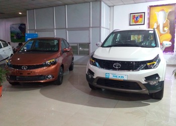 Varenyam-motor-car-Car-dealer-Lalghati-bhopal-Madhya-pradesh-2