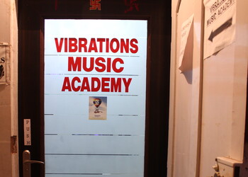 Vibrations-music-academy-Music-schools-Nashik-Maharashtra-1