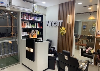 Vincit-family-salon-Bridal-makeup-artist-Puri-Odisha-2