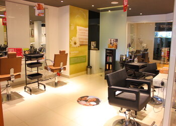 Ylg-salon-Beauty-parlour-Chennai-Tamil-nadu-2