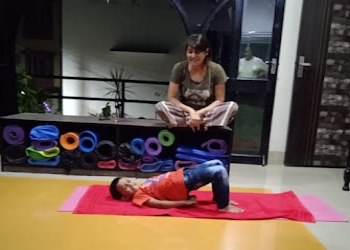 Yogmantra-Yoga-classes-Kolkata-West-bengal-2