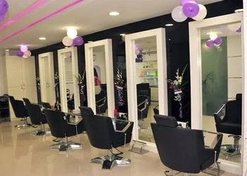 Zuicch-salon-makeup-studio-Beauty-parlour-Manpada-kalyan-dombivali-Maharashtra-3